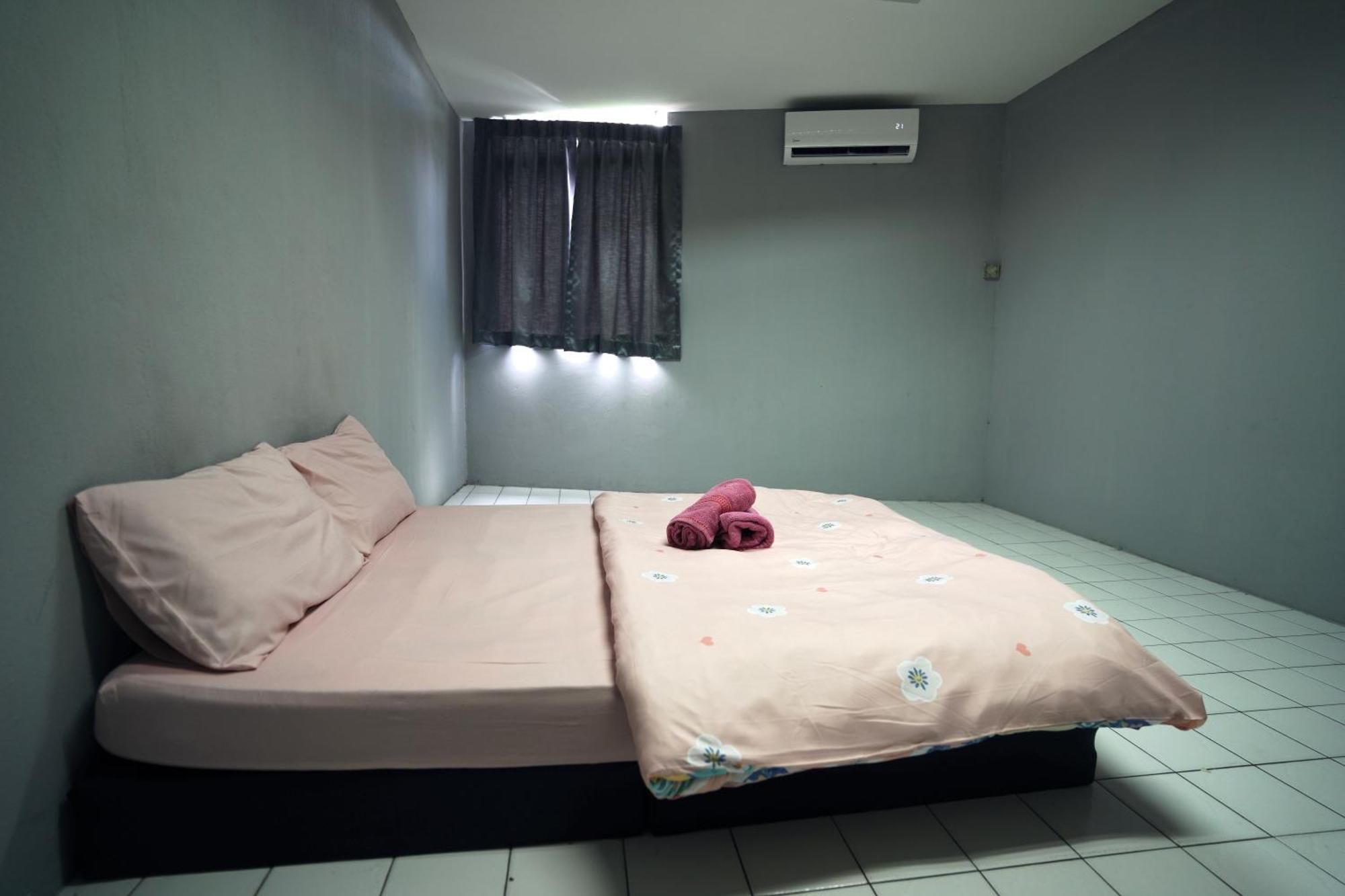 Albergue Swanling Kuching Exterior foto