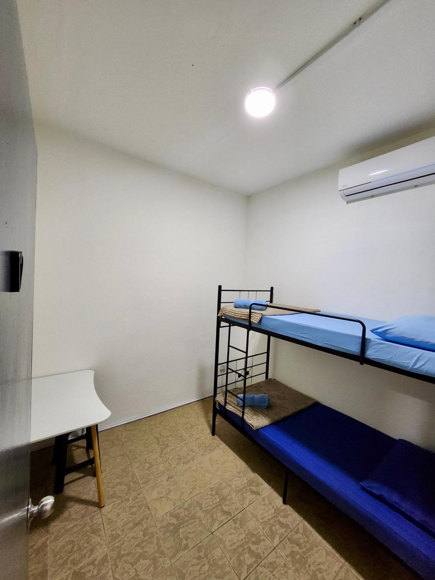 Albergue Swanling Kuching Exterior foto